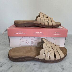 Easy Spirit Women's Marsha Woven Leather Slide Sandal in Light Natural